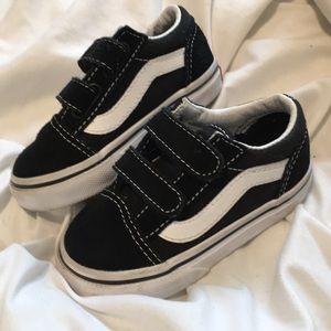Toddlers Old Skool Vans size 5